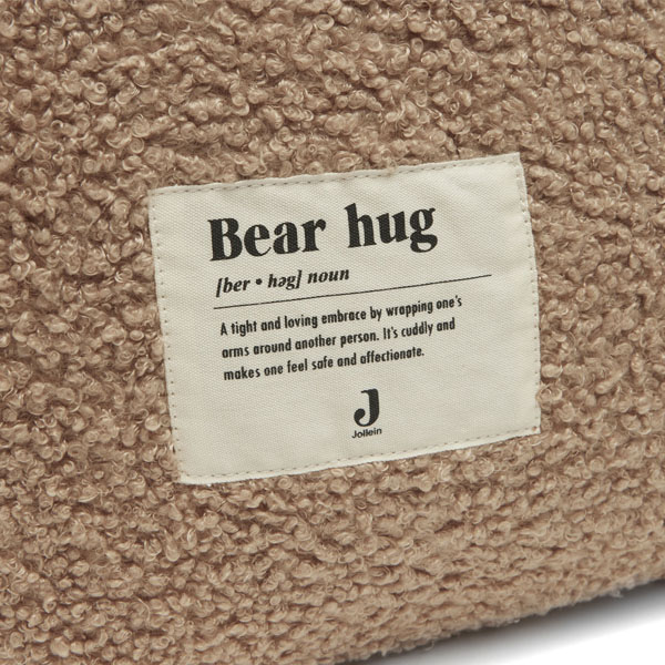 label bear hug commodemand jollein